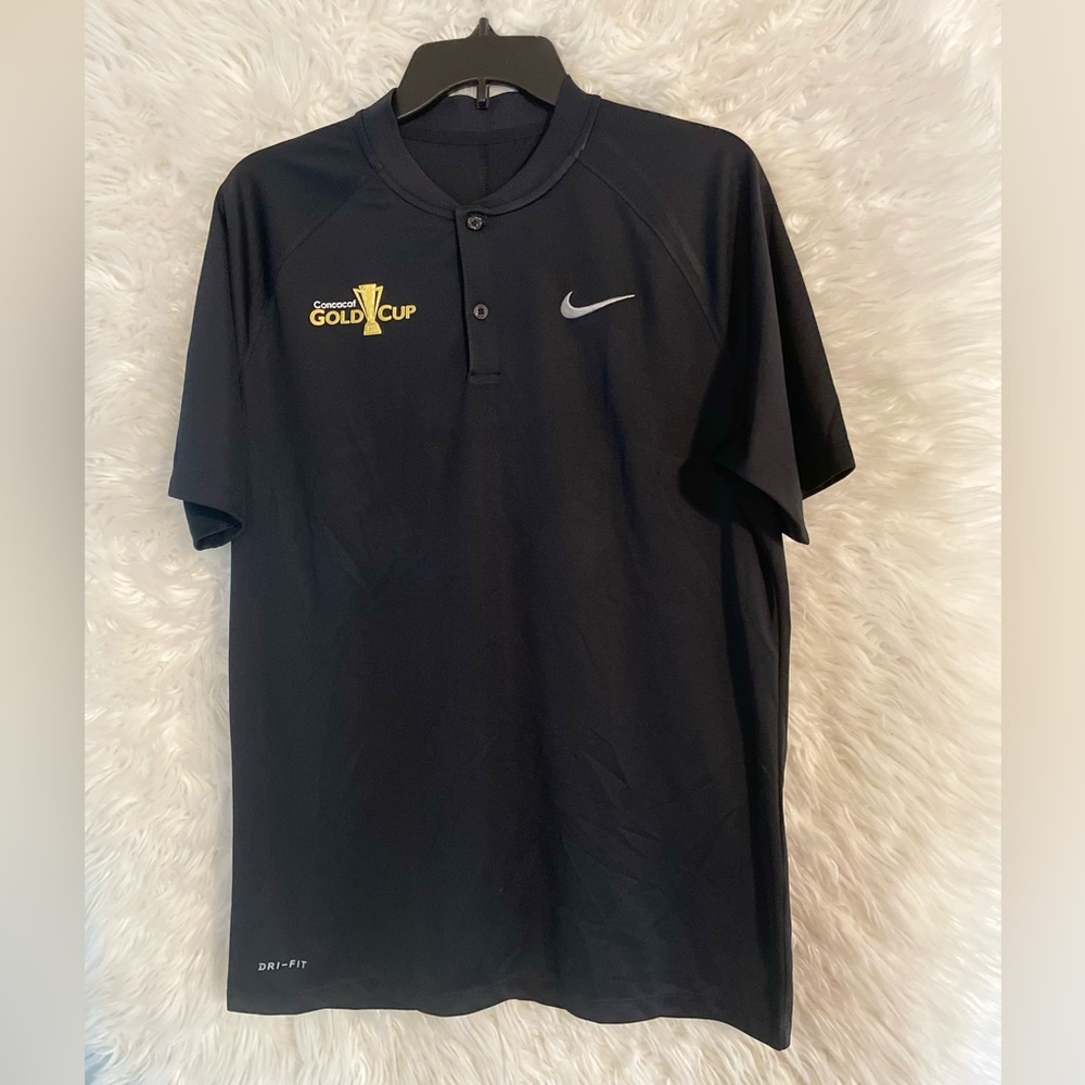 Concacaf Gold Cup Soccer Nike Men’s Two Button Short Sleeve Black Henley-M